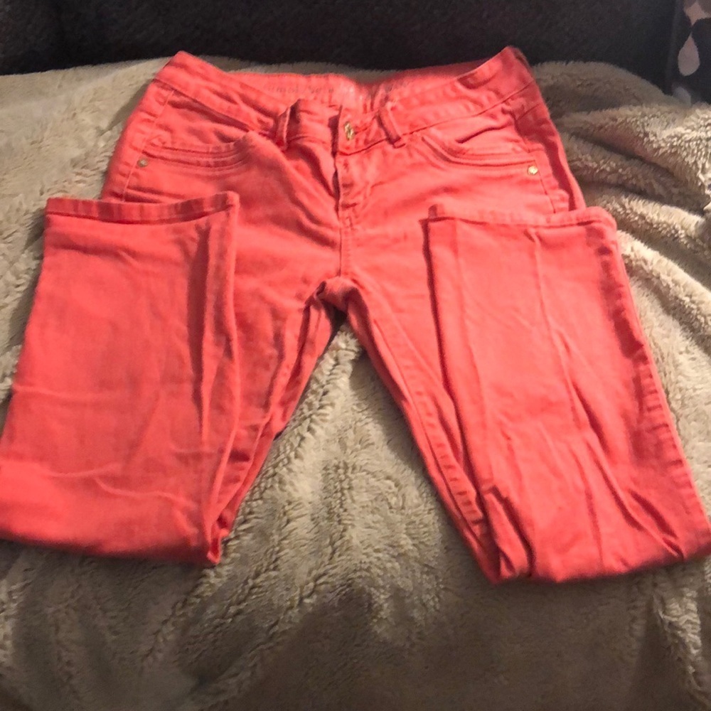 🔹 4 for $30 Simply Vera Coral Crops